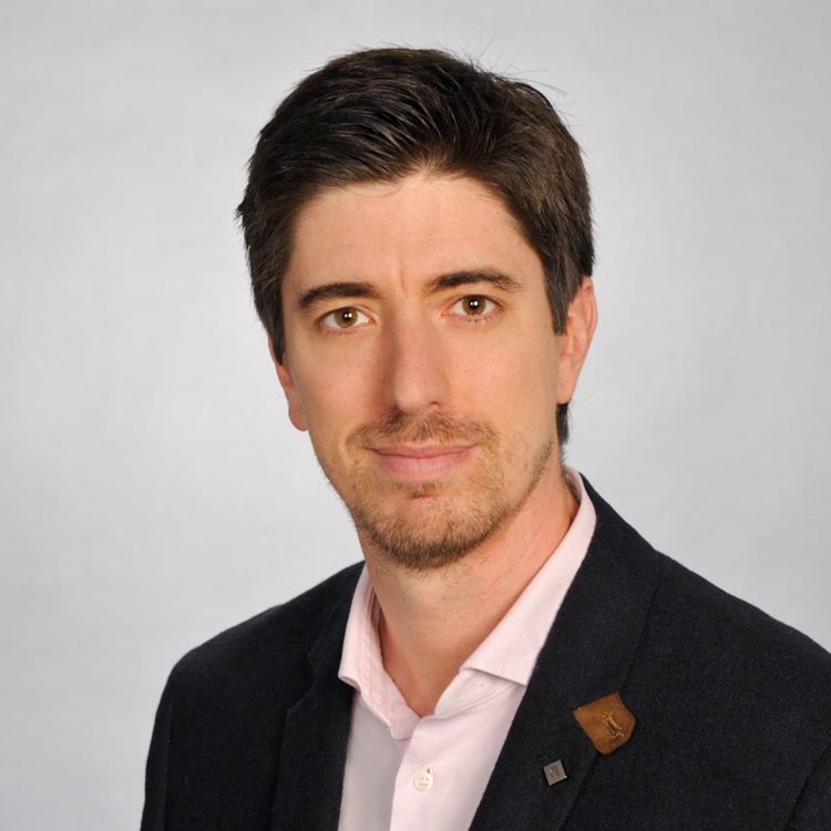 Dr. Stefano Battaglia